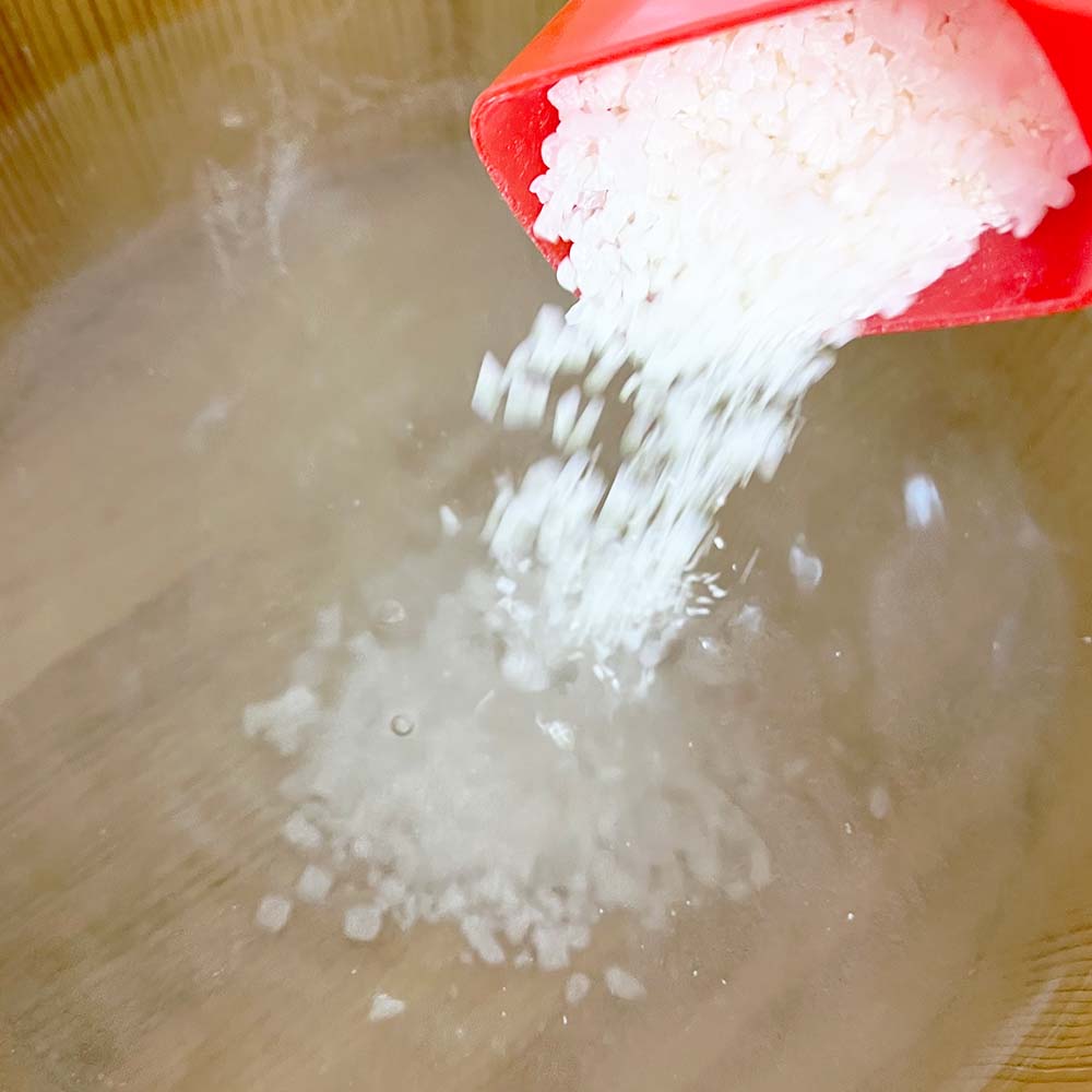 NEW】待望の入浴料バケツサイズ発売！SNSで話題になった『毛穴撫子』の